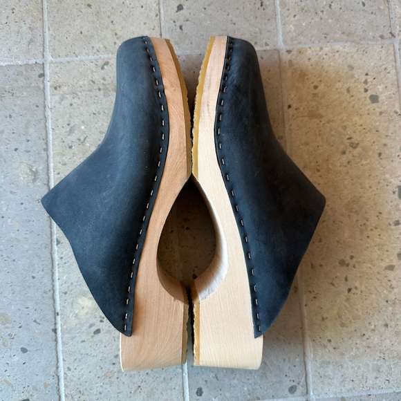 Bryr Worker Clog in Midnight - Picture 4 of 5